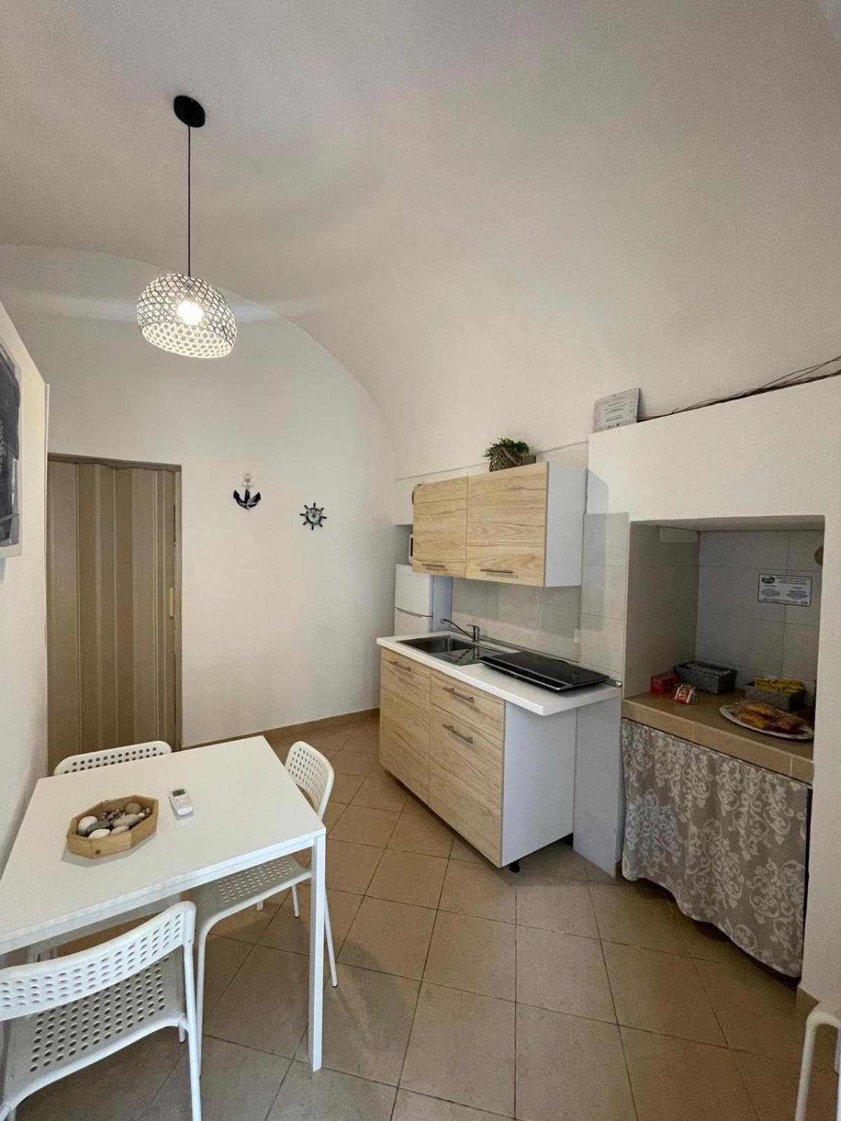 Ferienwohnung Dimora Cieli Di Dante 17 Polignano a Mare Exterior foto